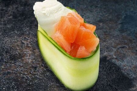 Суши Каппа с копченым лососем