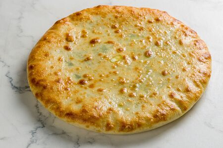 Пирог с сыром и зеленью