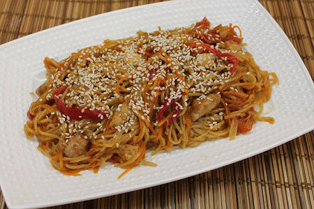 Wok с копченостями