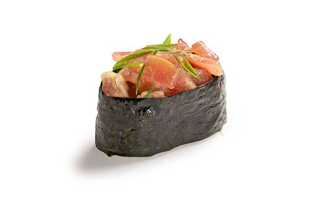 Гункан с тунцом