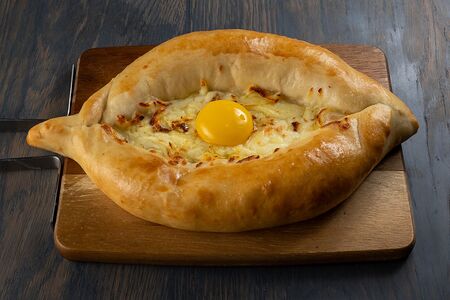 Хачапури по-аджарски