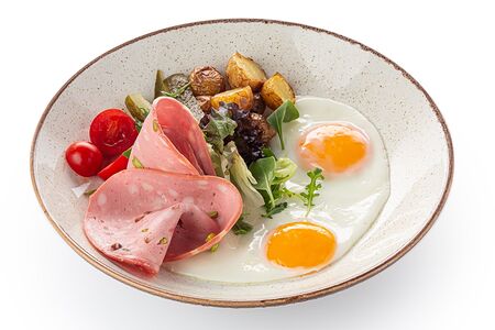 Сытный завтрак с мортаделлой