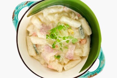 Токпокки в сливочном соусе