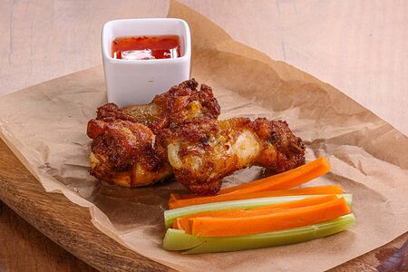 Куриные крылья острые