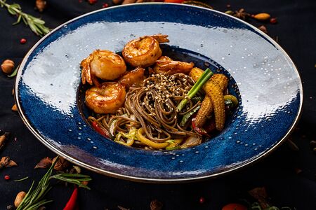 Соба с тигровыми креветками