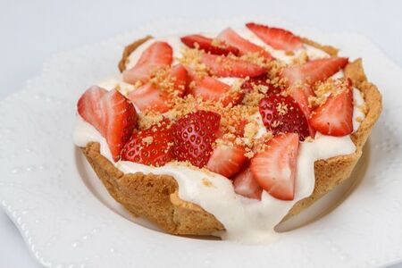 Кростата с клубникой