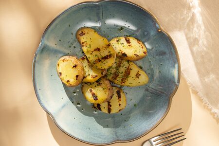 Картофель запеченный