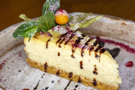 Домашний чизкейк на миндальной муке