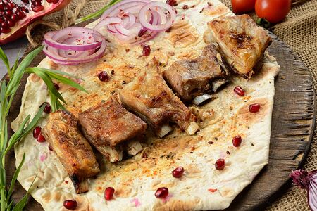 Шашлык из бараньих семечек