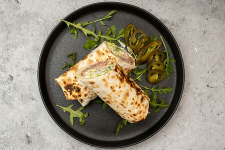 Шаверма с курицей и сыром