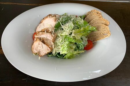 Цезарь с филе курицы