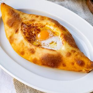 Хачапури по-аджарски