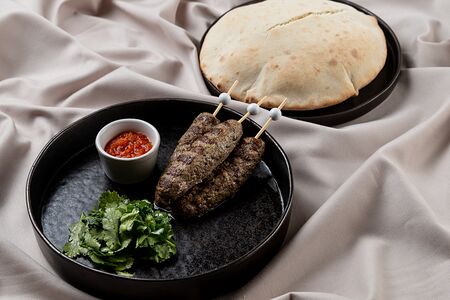 Люля-кебаб из ягненка с домашней аджикой