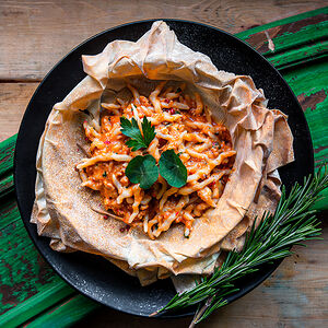 Трофи с рагу из кролика и сыром скаморца