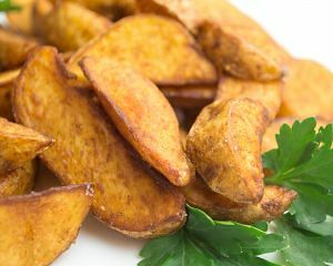 Картофель по-деревенски со специями