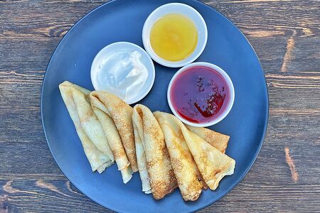 Блины с соусами на выбор