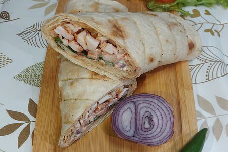 Шашлык куриный в лаваше