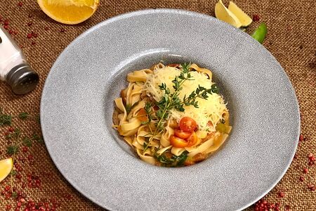 Паста острая с телятиной и опятами