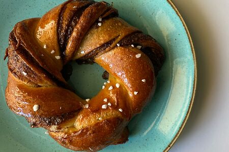 Бриошь с корицей