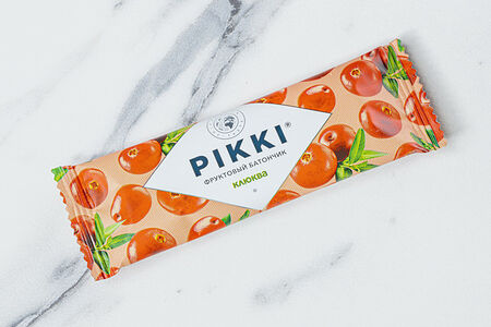 Фруктово-ореховый батончик Pikki Клюква