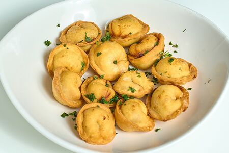 Пельмени домашние во фритюре