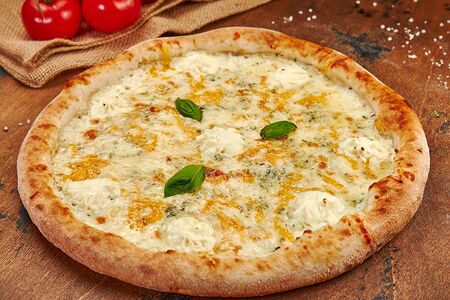 Пицца Четыре сыра  