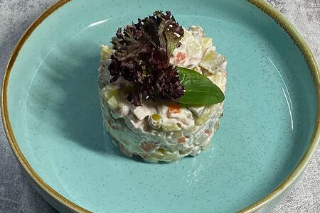 Оливье с курицей