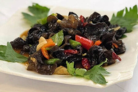 Жареные грибы с овощами