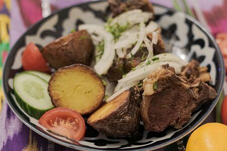 Казан кебаб говядина