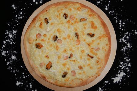 Пицца Морская