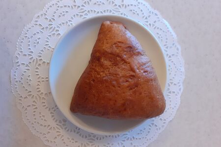 Пирожок с капустой