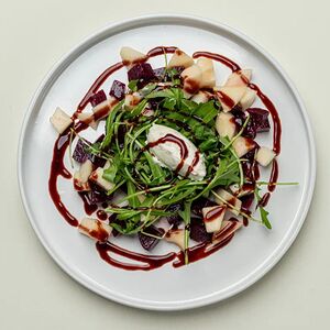 Свекольный с малиновым соусом