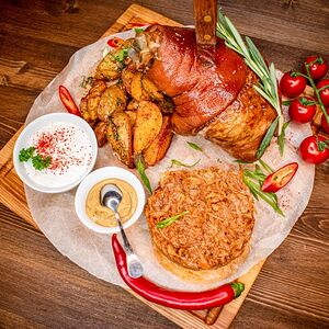 Свиная рулька по-баварски