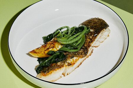 Палтус с шпинатом и лимоном