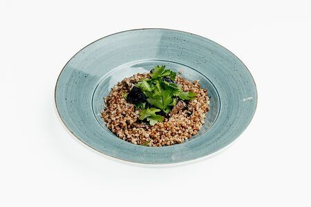 Гречневая каша с луком и грибами