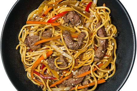 Удон с говядиной в терияки соусе