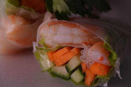 Спринг-ролл с креветкой