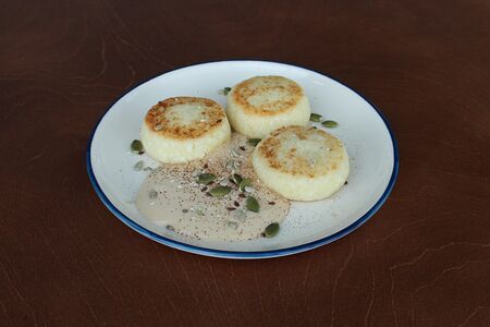 Сырники с кремом из варёной сгущенки