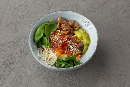 Поке с угрем