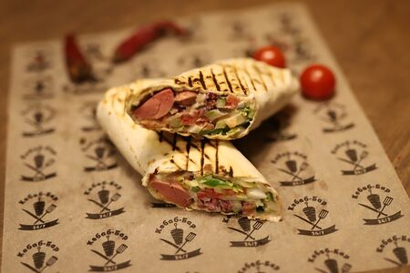 Хот-дог в лаваше