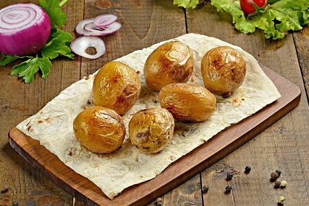 Картошка на углях