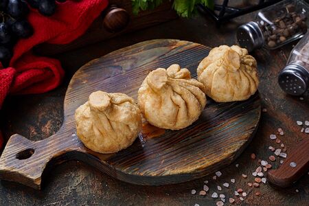 Жареные хинкали с говядиной