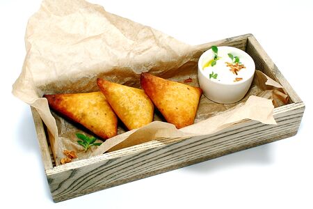 Самосы с картофелем и беконом