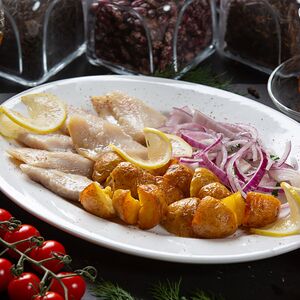 Сельдь с картофелем