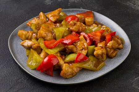 Свинина, жаренная в соевом соусе