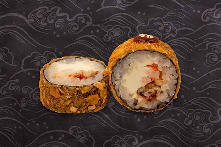 Горячий угорь с креветкой