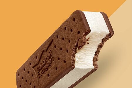 Мороженое Золотой стандарт Сэндвич