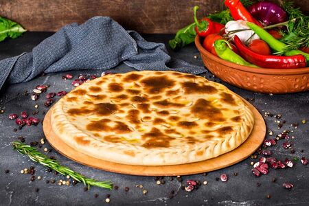 Пирог с курицей и сыром