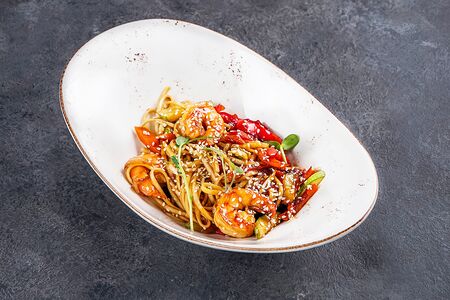 Удон с креветками