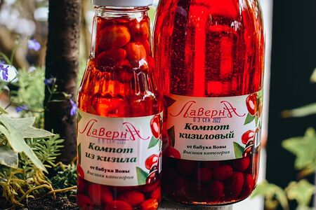 Компот из кизила Лаверна